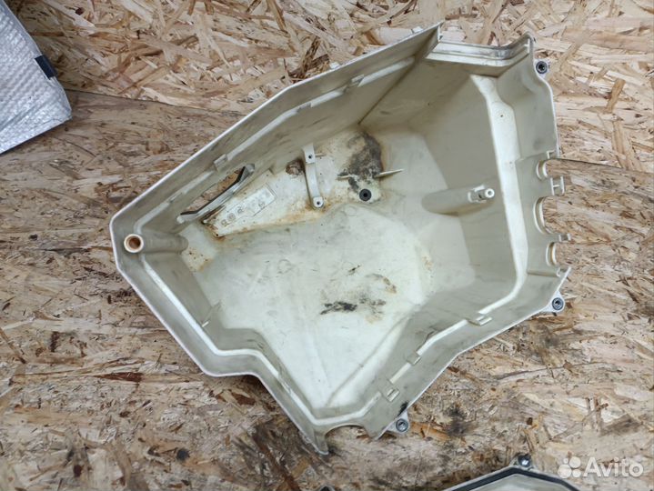 Блок предохранителей BMW e39 M57 c крышкой