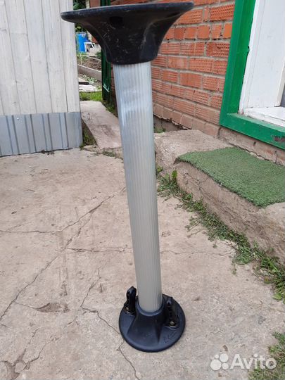 Стойка под столешницу