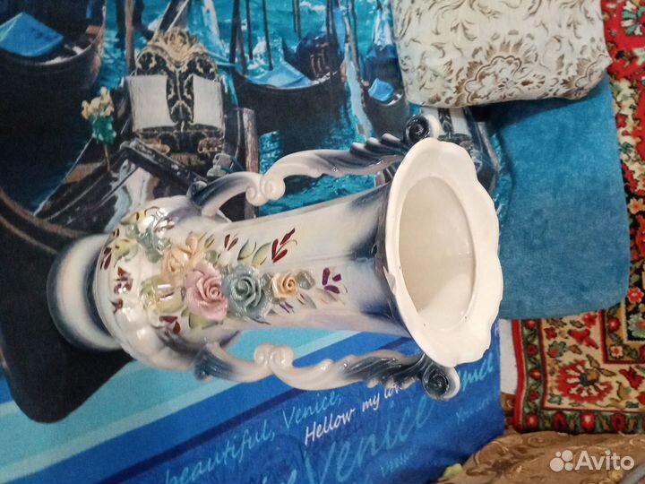 Ёмкость для цветов