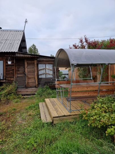 Дача 30 м² на участке 5,5 сот.
