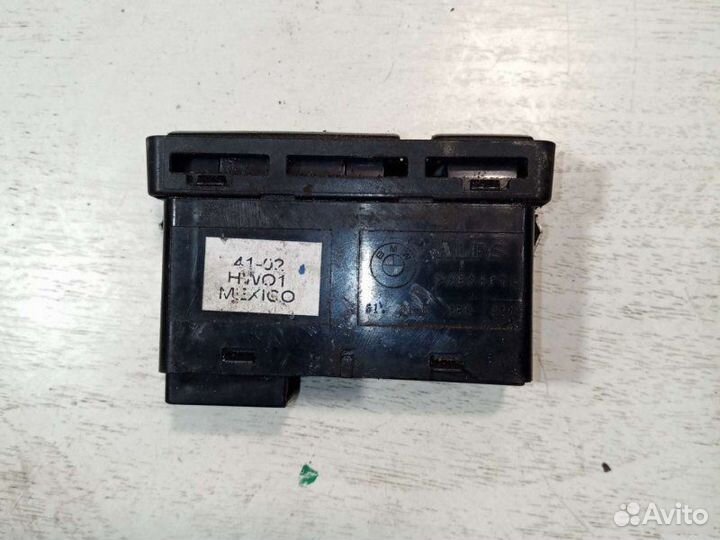 Кнопка аварийной сигнализации Bmw Х5 Е53 2004
