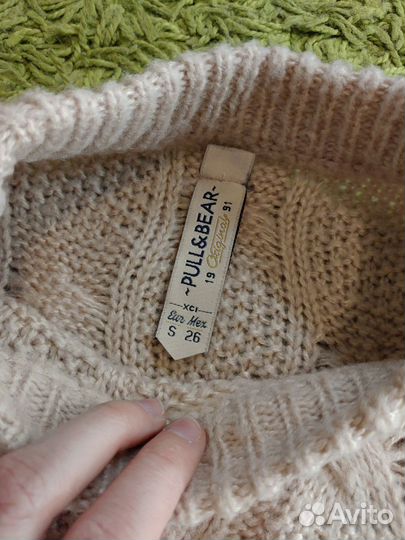 Джемпер женский бежевый Pull & Bear размер S