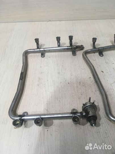 Рампа топливная Ауди 100 С4