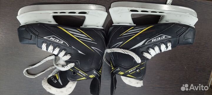 Коньки хоккейные детские 30 размер