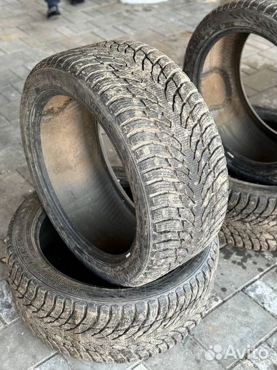 Nokian Tyres Hakkapeliitta 9 295/40 R21