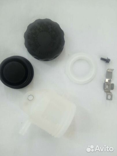 Mv agusta f3 бачок тормозной жидкости