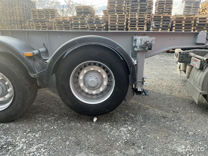 Полуприцеп контейнеровоз МАЗ 938920-011, 2010