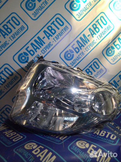 Фара левая Nissan X-Trail 07-10