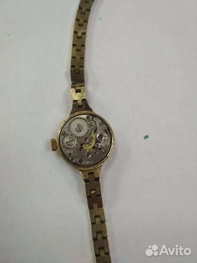 Часы чайка 17 камней