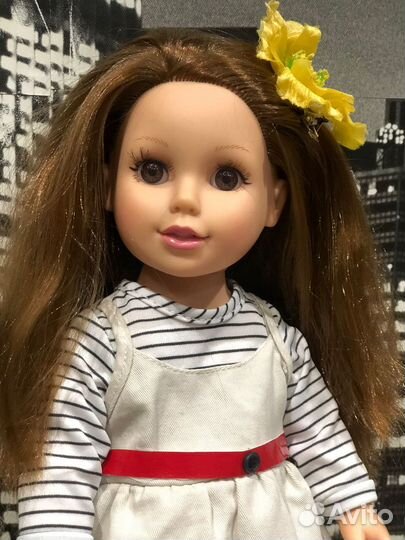 Кукла 44 см Шатенка красавица