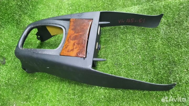 Консоль кпп Volkswagen Passat седан AMX 2003