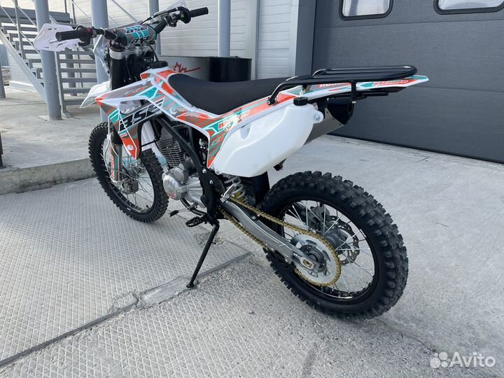 Мотоцикл кроссовый BSE Z6