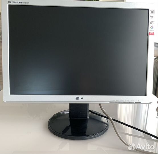 Монитор LG 1942Т
