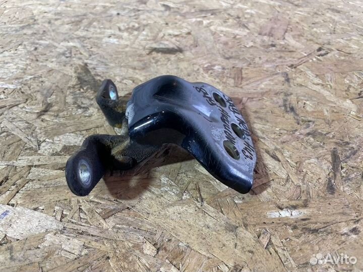 Петля двери задняя левая Ssangyong Action 2.0