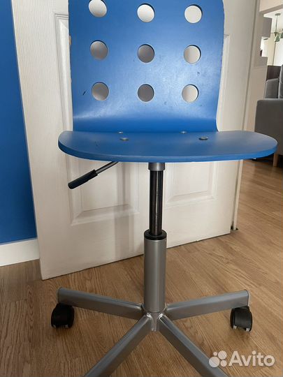 Растущая парта и стул бу