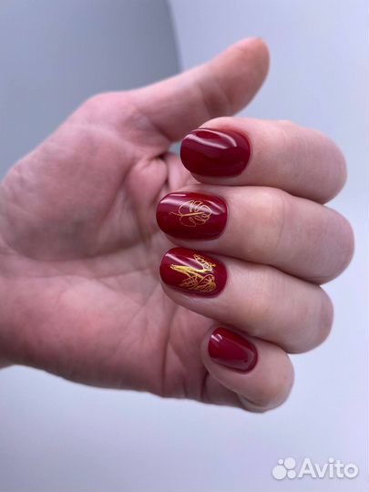 Маникюр п.Осельки