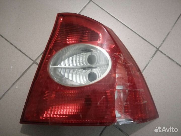 Фонарь задний ford focus 2 седан