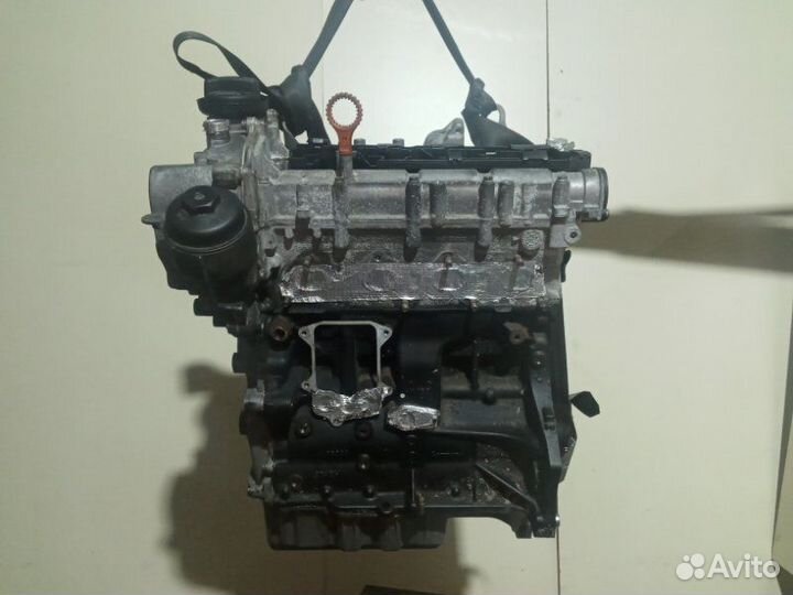 Двигатель без навесного Volkswagen Golf 5 caxa 1.4