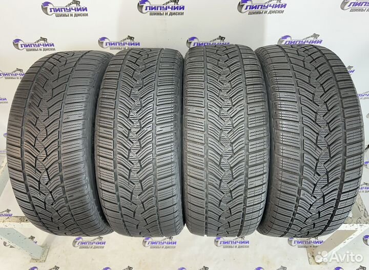 Goodyear UltraGrip Performance 225/40 R18 95H