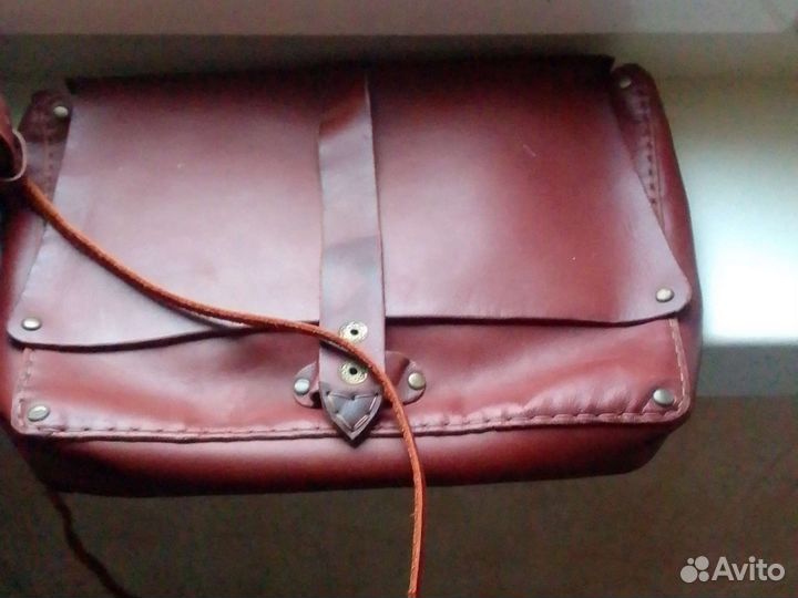 Подсумок кожаный ручной работы