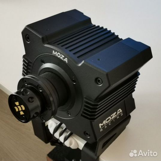 База moza R5 +крепление к столу