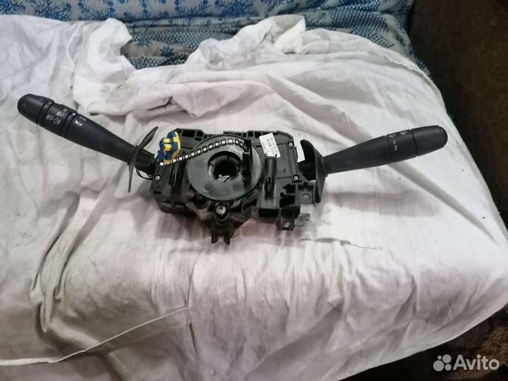 Подрулевой переключатель логан 1