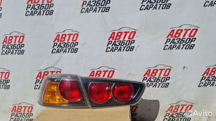 Фонарь левый Mitsubishi Lancer X пара