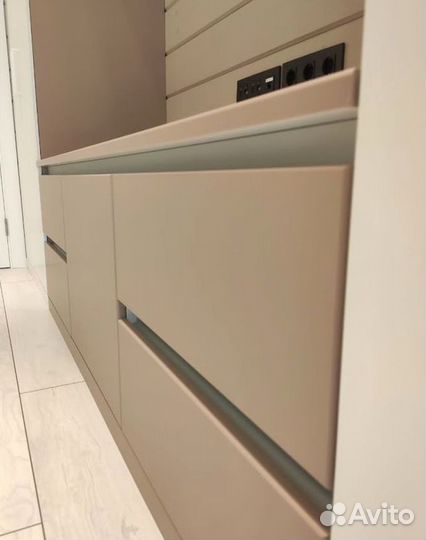 Шкаф распашной любые фасады