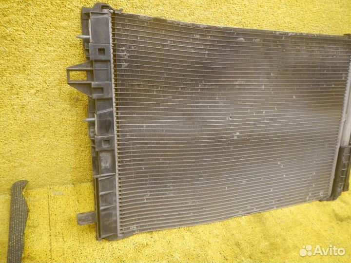 Радиатор кондиционера (конденсер) Mercedes-Benz E