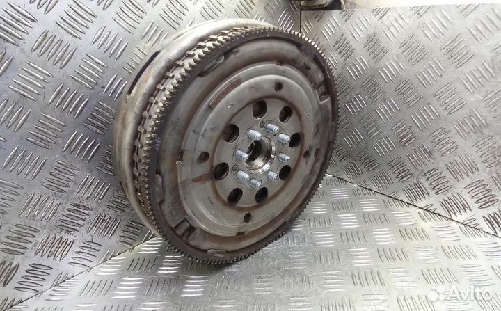 Маховик Mercedes-Benz C-Class