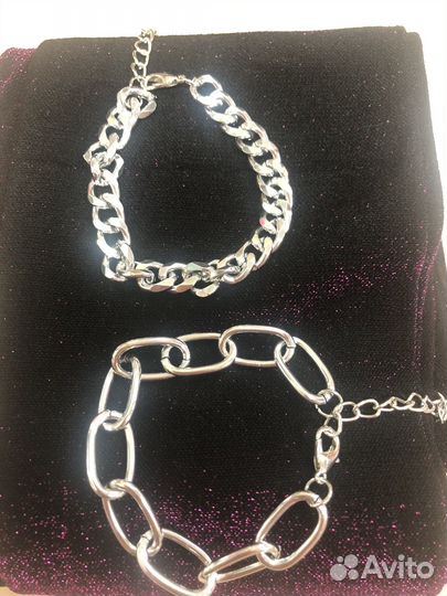 Браслеты в ассортименте