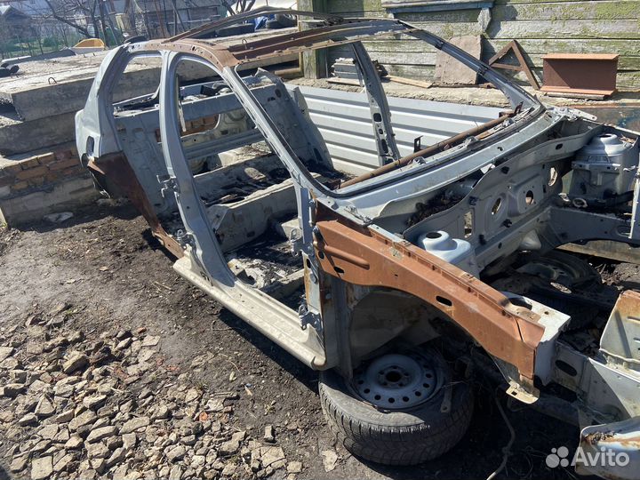 Кузовные детали рено логан 1