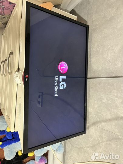 Телевизор lg 32LN536U