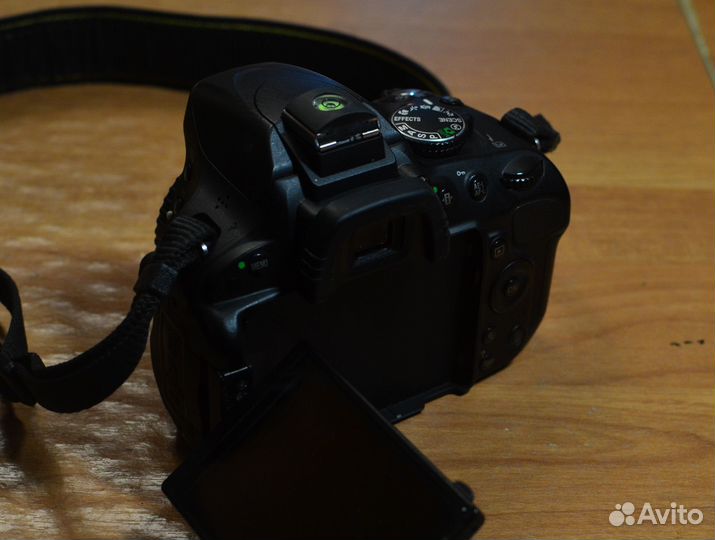 Зеркальный фотоаппарат Nikon d5100