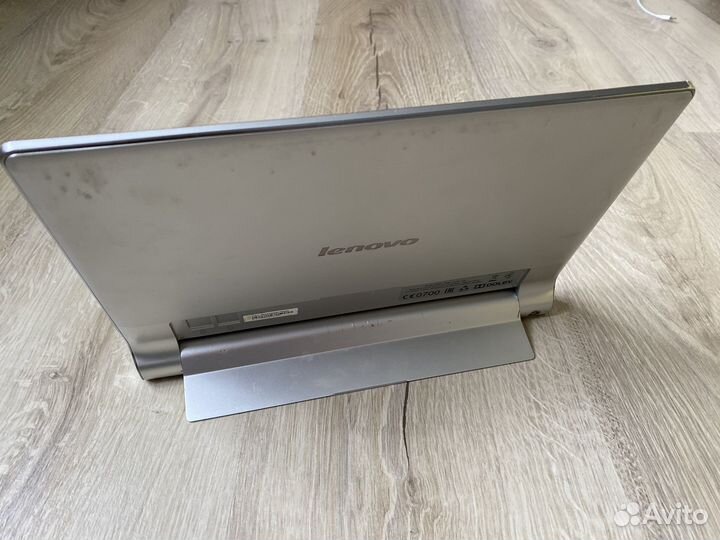 Планшет lenovo на запчасти