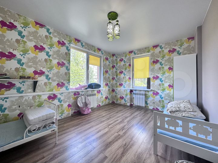 3-к. квартира, 71 м², 2/3 эт.