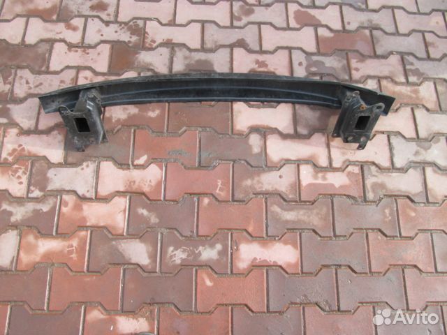 Усилитель переднего бампера Volkswagen Polo