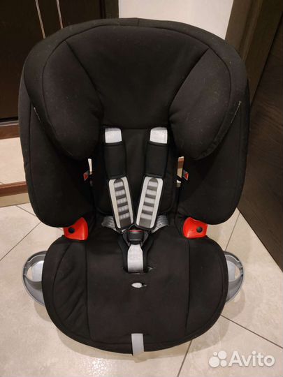 Продаю автокресло Britax Romer Evolva черное