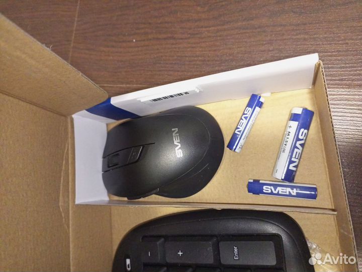 Беспроводная клавиатура и мышь