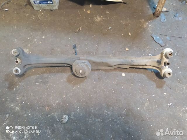 Балка передняя поперечная Golf 2