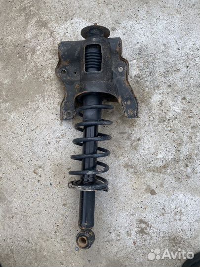 Hyundai sonata 5 ef стойка амортизатора задняя