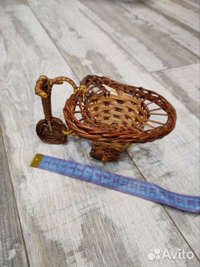 Корзина плетеная для подарков