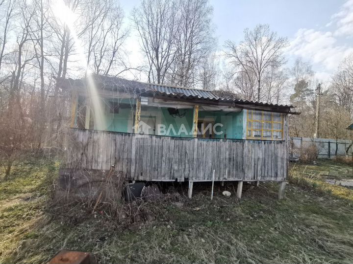 Дача 20 м² на участке 5,3 сот.
