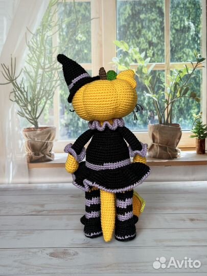 Вязаные игрушки Хэллоуин
