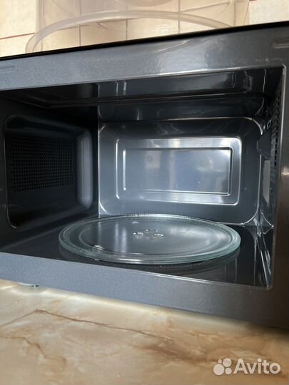 Микроволновая печь tesler