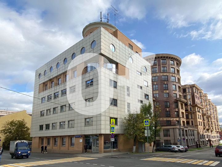 Продам здание, 2636 м²