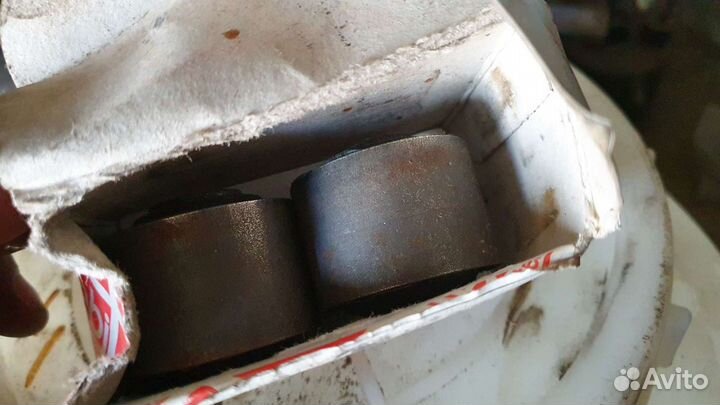 Запчасти audi 80