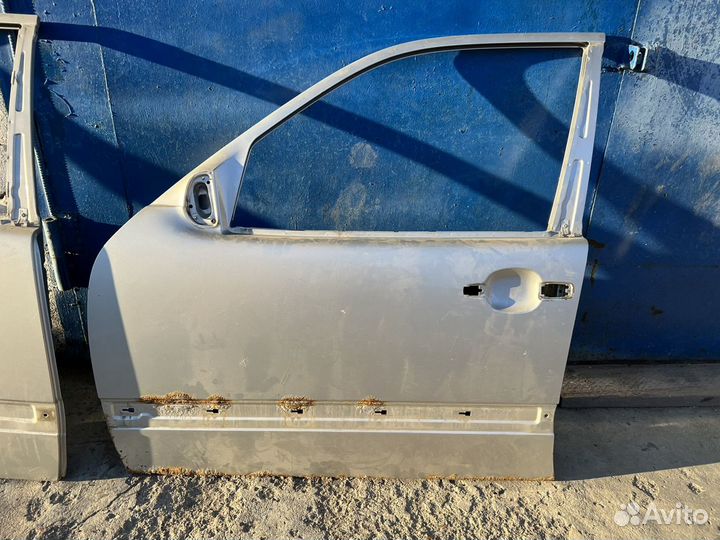 Двери на mercedes w210 дорестайлинг