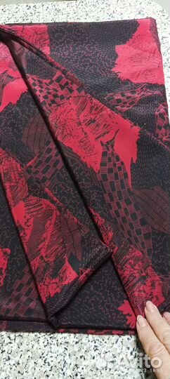 Отрез ткани, шелк