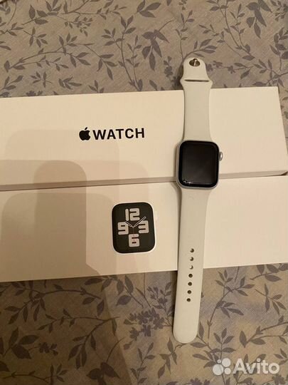 Apple watch se2 40mm silver